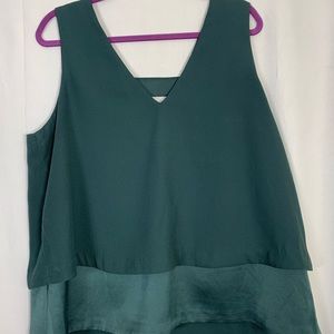 Evergreen Cocktail Top